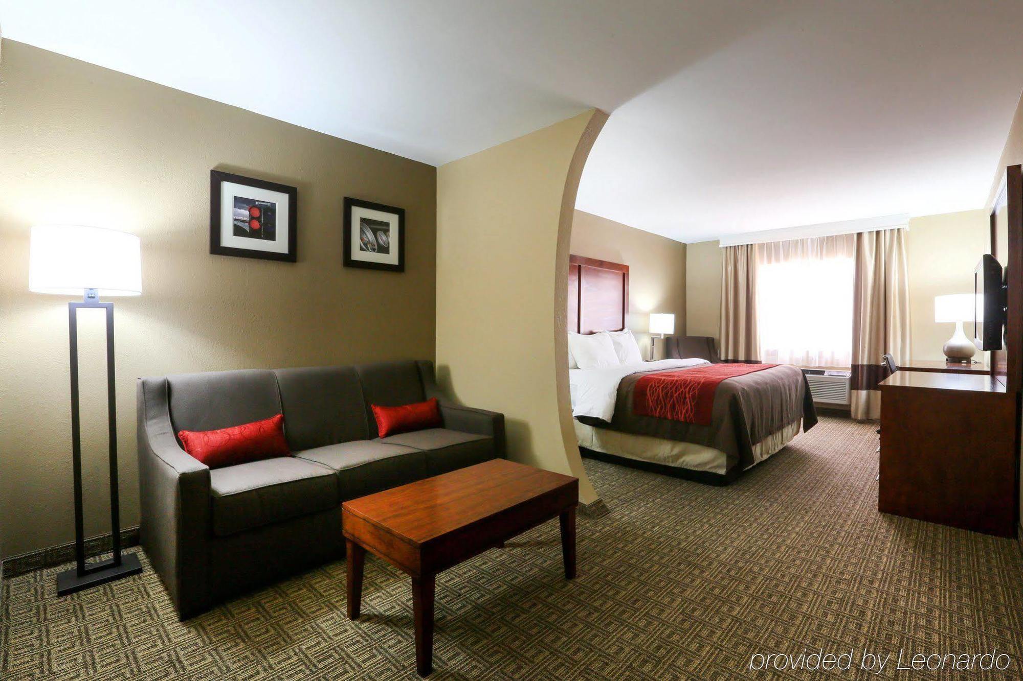 Comfort Inn & Suites Leeds I-20 Exterior foto